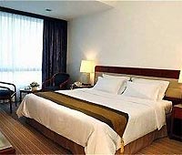 Peninsula Excelsior Hotel