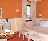 Hotel Alhambra Palace
