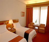 Paramount Hotel