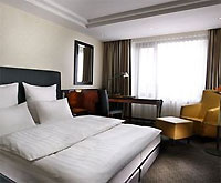 Steigenberger Airport Hotel