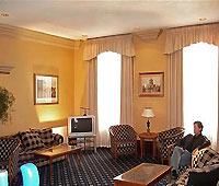Queens Hotel