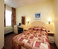 Travelodge Montreal Centre Hotel