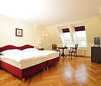 Regina Hotel