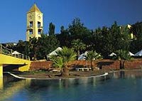 Candia Park Village Hotel
