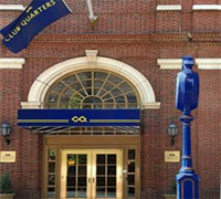 Club Quarters in Philadelphia Hotel