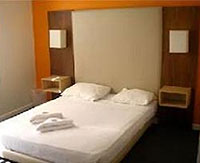 Fresh Hotel & Hostel