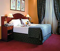 Claridge Hotel