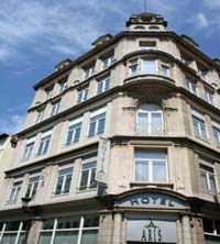 Aris Grand Place Hotel