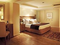 Park Plaza Sherlock Holmes London Hotel