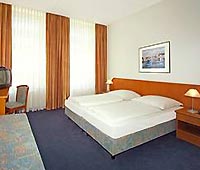 Hotel Lumen am Hauptbahnhof