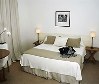 LoiSuites Arenales Hotel