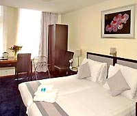 Hotel Seasons