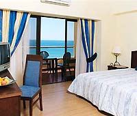 Yellow Praia Montegordo Hotel