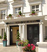 Henry VIII Hotel