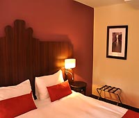 Corona Hotel