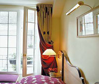 Unic Renoir Saint Germain Hotel