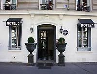 Camelia Prestige - Place de la Nation Hotel