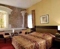 Alliance-Couvent des Minimes Hotel
