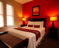 Broadway Hotel