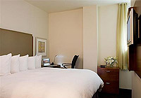 Hotel 373