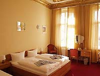 A & I Koenigshof Hotel