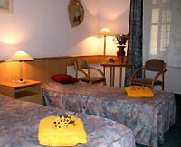 City Hotel Ring