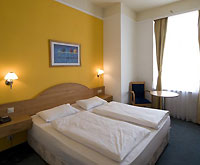 Golden Park Hotel