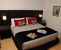 Broadway Hotel & Suites