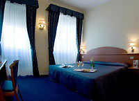Laura Hotel